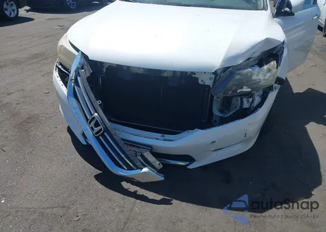 2015 Honda Accord Sport z USA, uszkodzony, nr VIN 1HGCR2F56FA068454